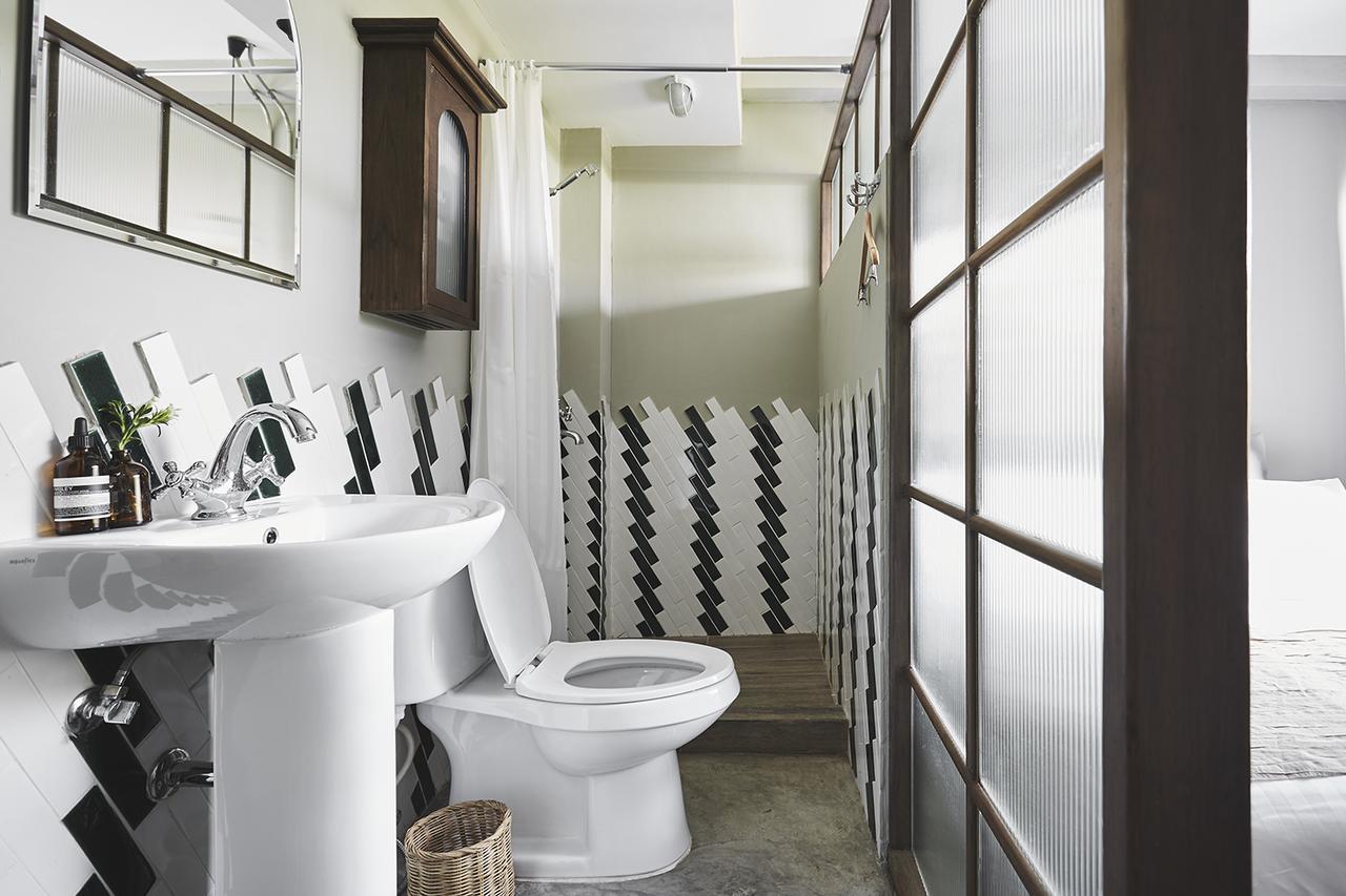 Ob-Oon Boutique Bed & Breakfast Бангкок Экстерьер фото