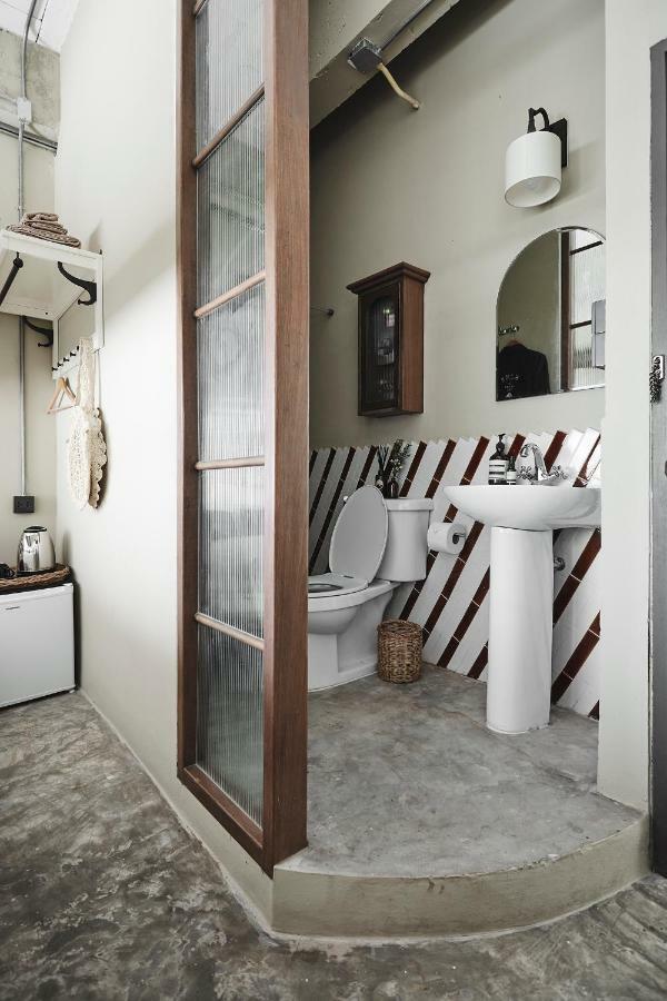 Ob-Oon Boutique Bed & Breakfast Бангкок Экстерьер фото